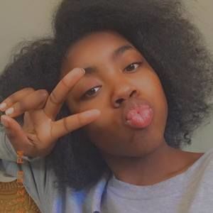 Meet your Posher, Summer